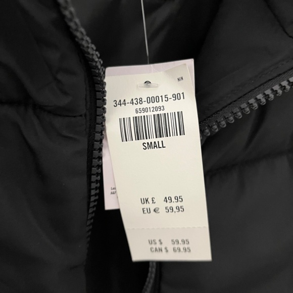 Hollister Black Puffer Vest – Size Small – NWT - Picture 3 of 4